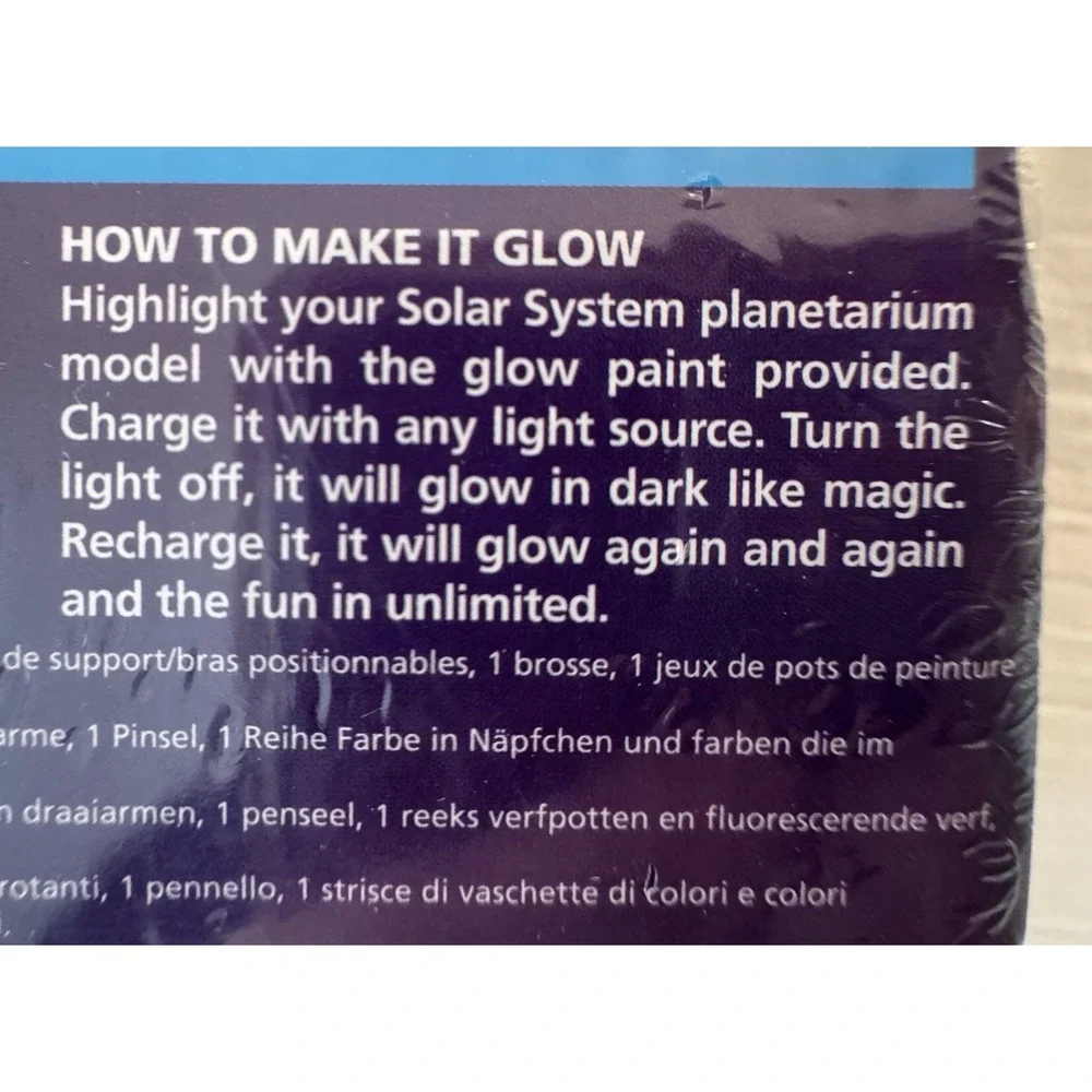 4M KidzLabs Solar System Planetarium Model Kit Glows Ages 8+